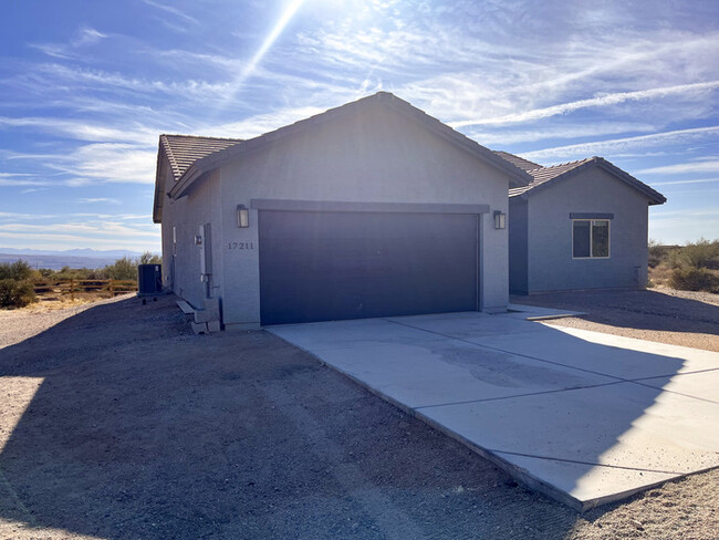 Building Photo - 3Bed/2Bath Home at Rio Verde! $399 MOVE-IN...