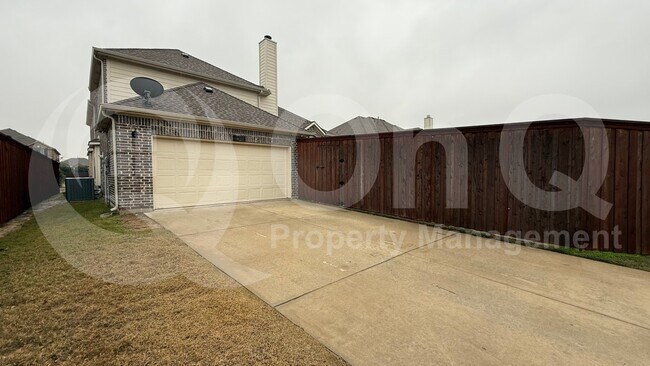 Building Photo - 12368 Willowgate Dr