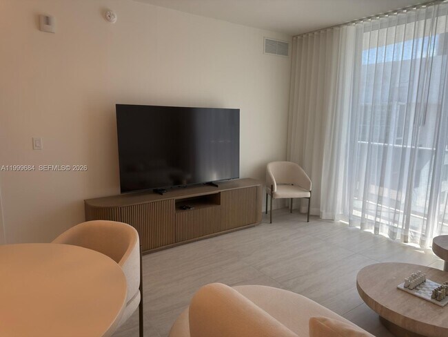 Building Photo - 77 SE 5th St