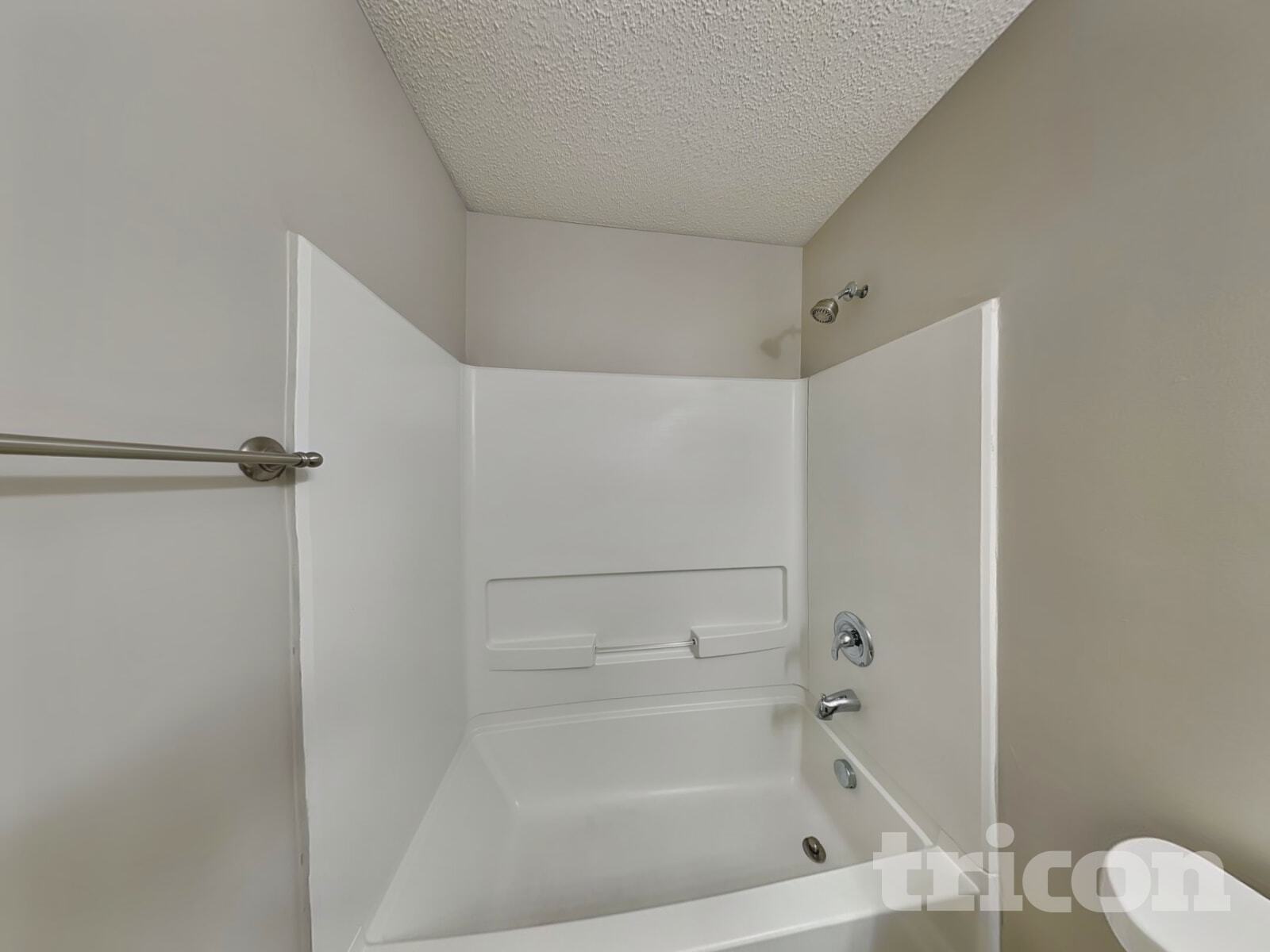 Building Photo - 78 Springway Dr