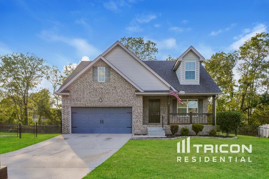 Primary Photo - 934 Canyon Creek Dr