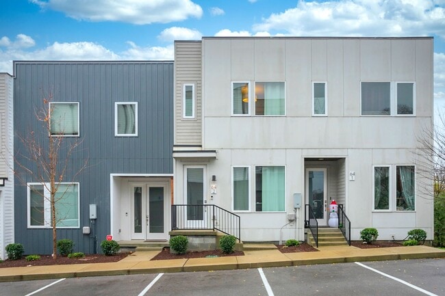 Building Photo - Nashville Skyline Retreat