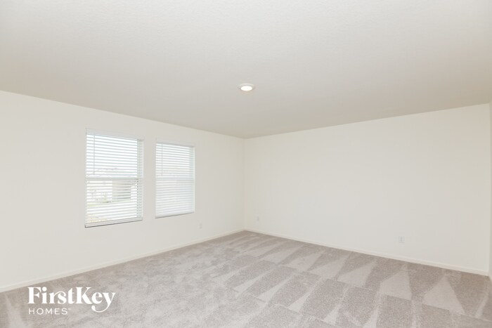 Building Photo - 8361 Stovepipe Dr