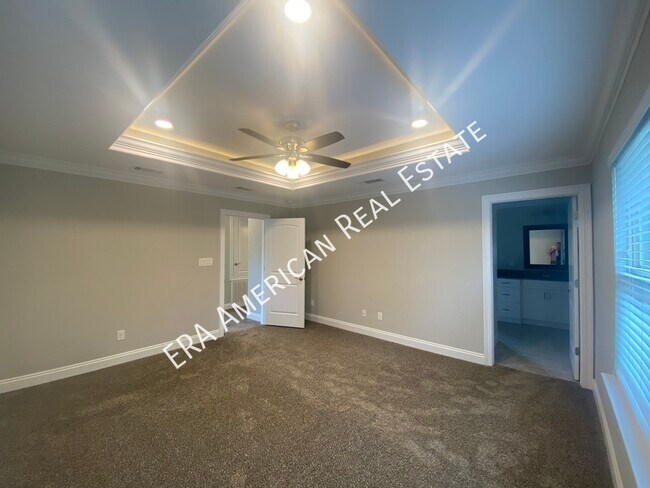 Building Photo - 8461 Laredo St