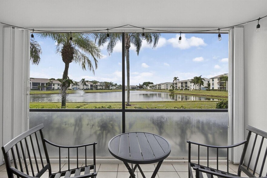 Building Photo - 1110 Green Pine Blvd