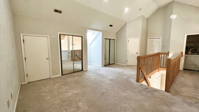 Building Photo - 114 Burkhall St