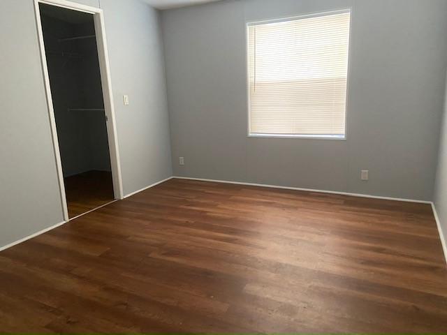 Building Photo - Great $299 move in Special!!