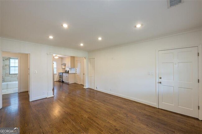 Building Photo - 55 Delmont Dr NE