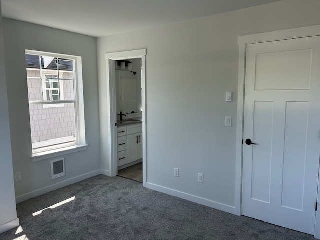 Building Photo - 544 E Sunset Dr