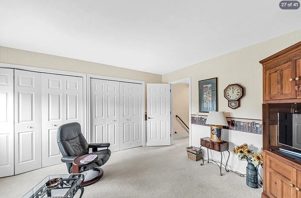 Building Photo - 61 Pine Grove Dr