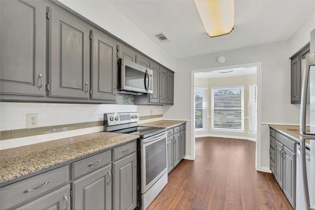 Building Photo - 1403 Bogard Ln