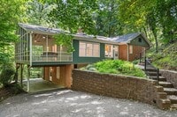 Building Photo - 126 Weaver Rd