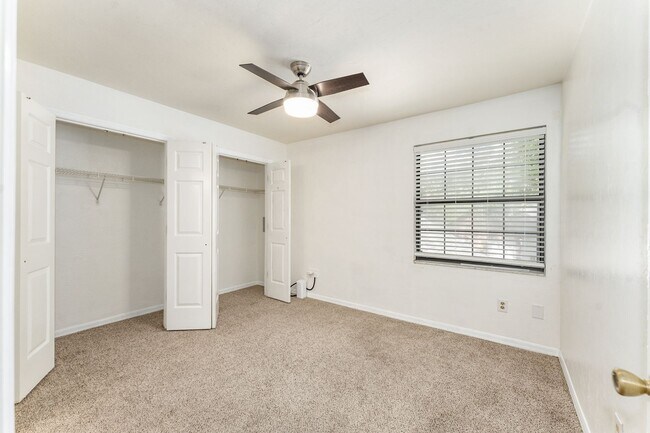 Building Photo - 831 NW 42nd Terrace