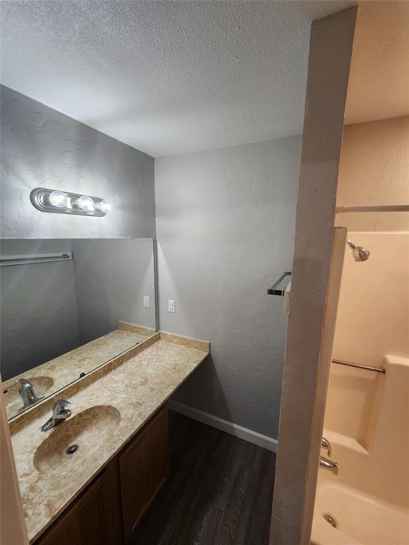 Building Photo - 1624 Aquarena Springs Dr
