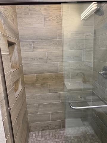 Building Photo - 1621 Lorraine Dr