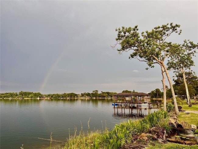 Building Photo - 6659 Lake Cane Dr