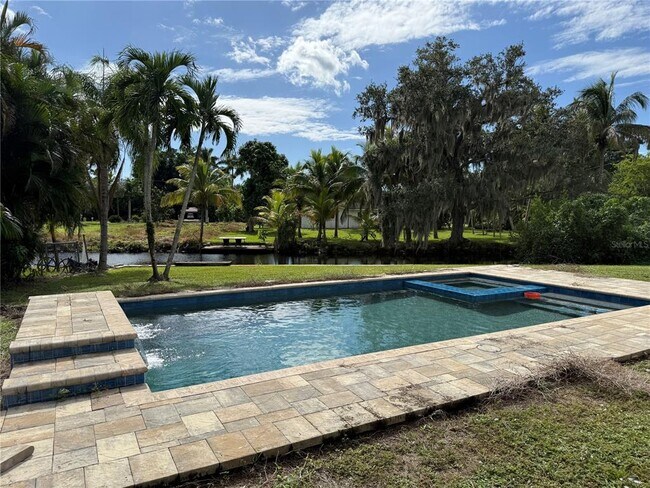 Building Photo - 51 Lagoon Dr