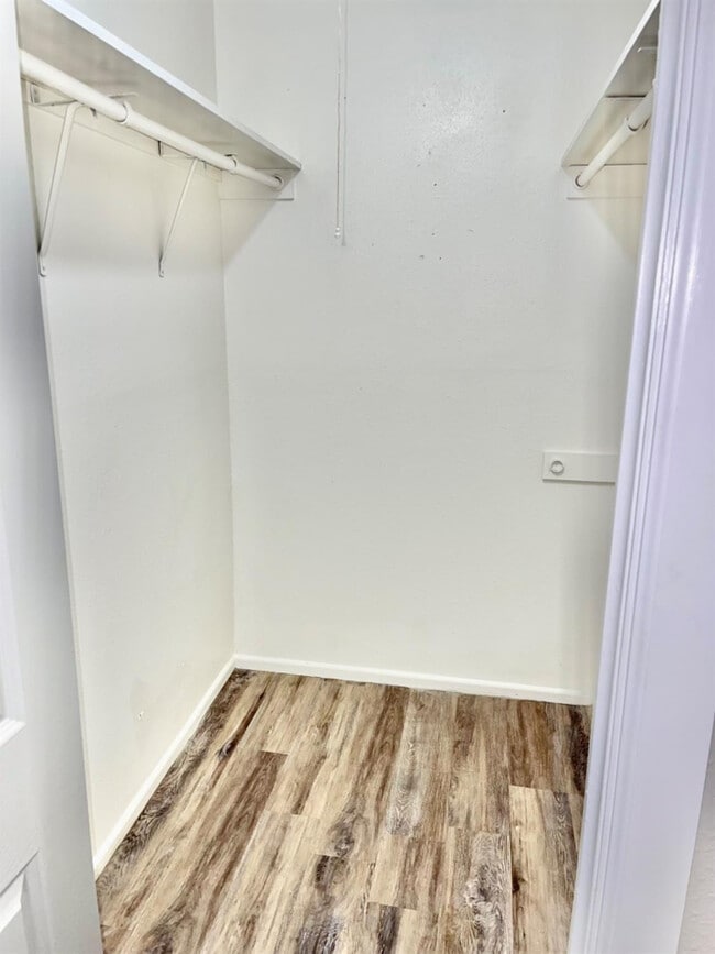 Building Photo - 5512 12th St