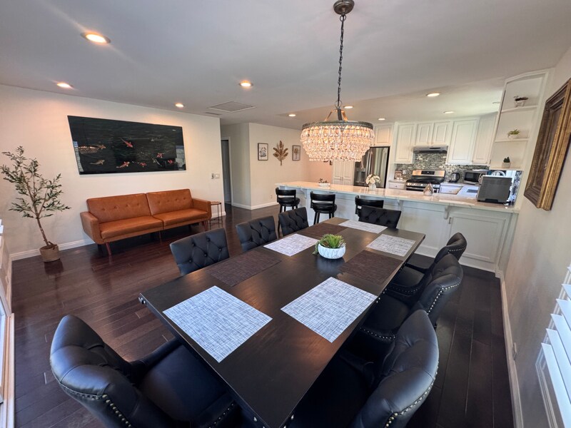 Building Photo - 11686 Mindanao St