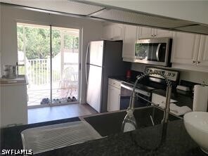 Building Photo - 2448 Hidden Lake Dr