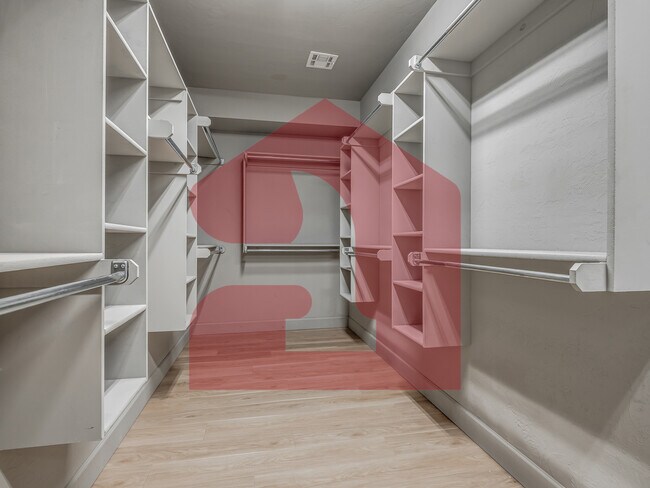 Building Photo - 17413 Melville Ln