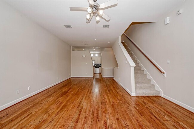 Building Photo - 2710 Hullsmith Dr
