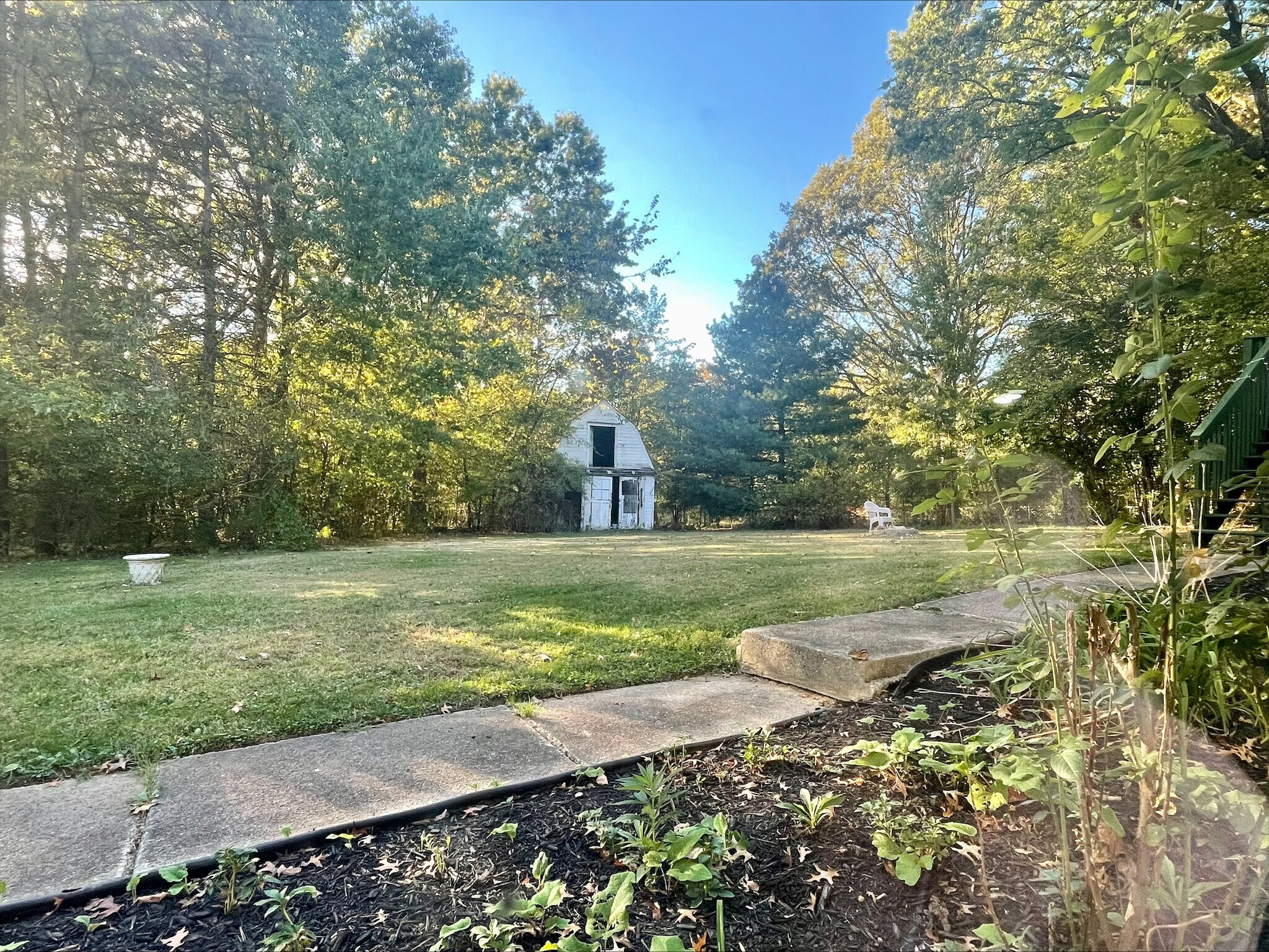 Building Photo - 422 S Miller Rd