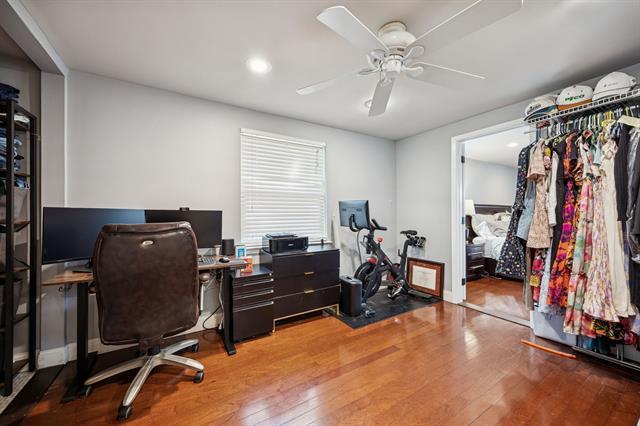 Building Photo - 9321 Springwater Dr