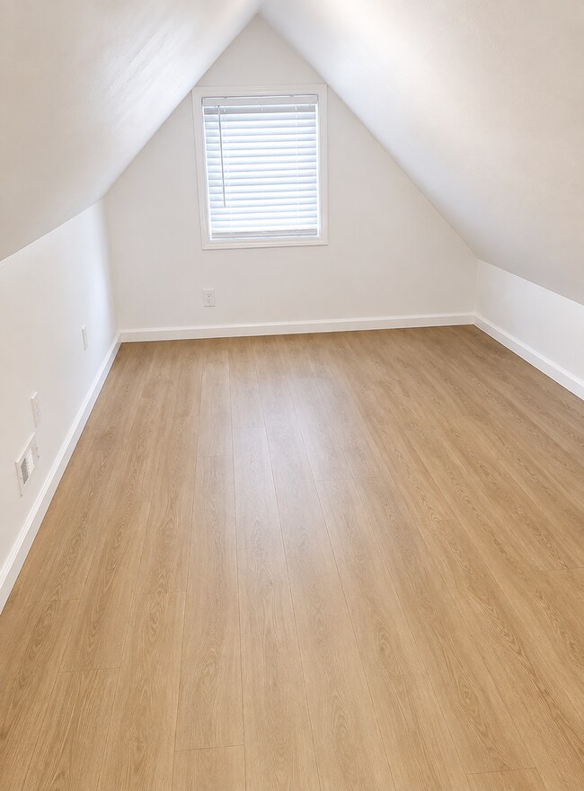 Building Photo - 2924 Jarboe St