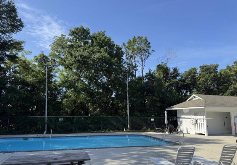 Building Photo - 2724 S 17th St