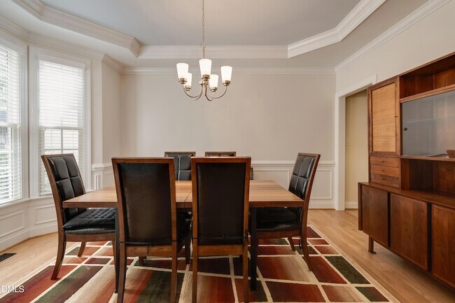 Building Photo - 117 Buckhurst Dr