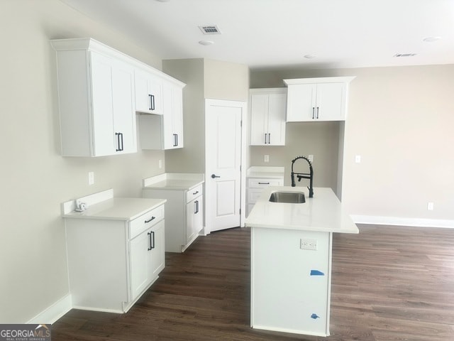 Building Photo - 717 Scales St