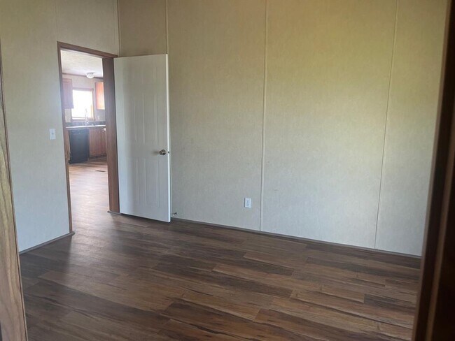 Building Photo - 17925 FM 521 Rd