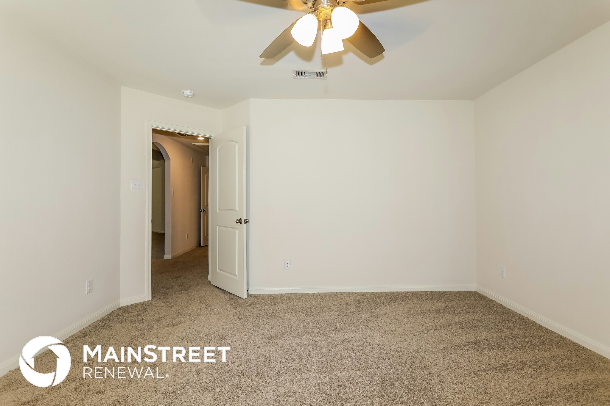 Building Photo - 26869 Steinbeck Dr