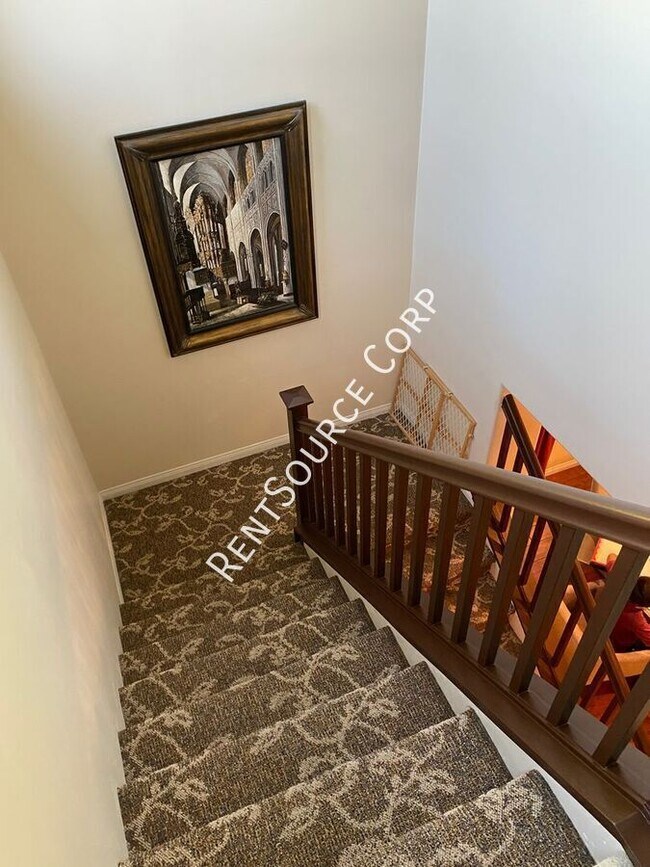 Building Photo - 24310 Las Palmas St