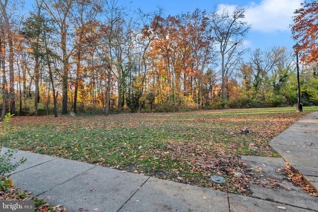 Primary Photo - 10 Ironstone Ct