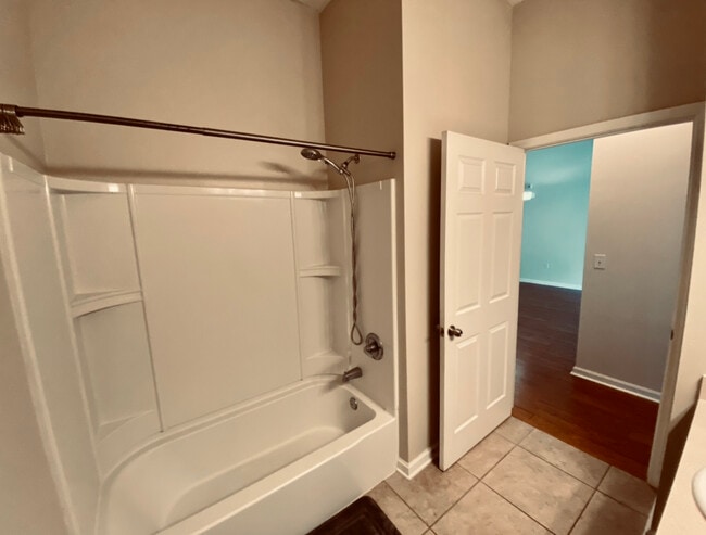 Building Photo - 13864 Herons Landing Way