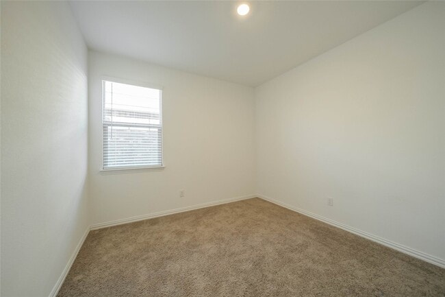 Building Photo - 5929 Priory Dr