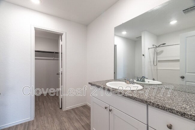 Building Photo - 7009 Shears Pl