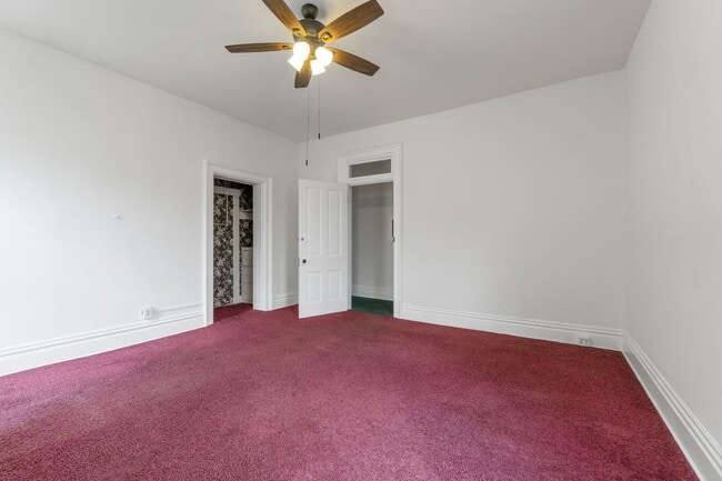 Building Photo - Huge Brick House in Victorian Village/Short North, Beautiful Woodwork 3 Car Garage and Swimming pool