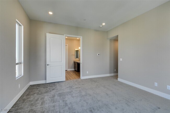 Building Photo - 4152 Yucca Bloom St