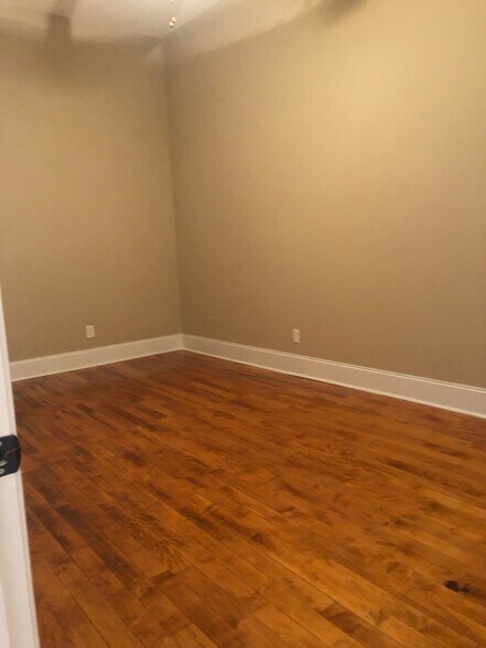 bedroom 2 - 936 Broad St