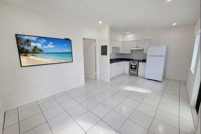 Building Photo - 3720 Morton Ave