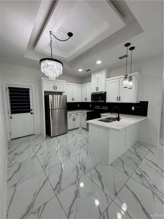 Building Photo - 15 Valle Vista St