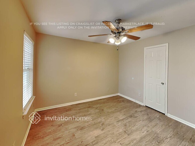 Building Photo - 2860 Ironwood Dr