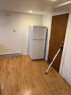 Building Photo - 418.5 E Overland