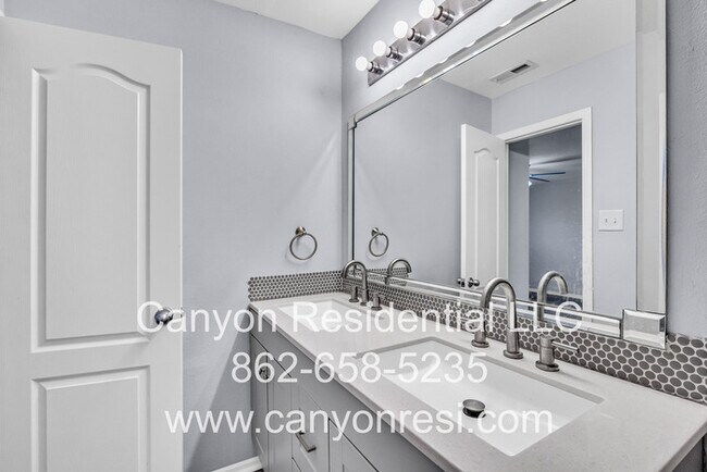 Building Photo - 4148 Salem Springs Ct