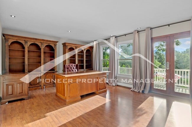 Building Photo - Charming 2-Bedroom + Office in the Historic Old North End, with access to 2 car garage spaces.