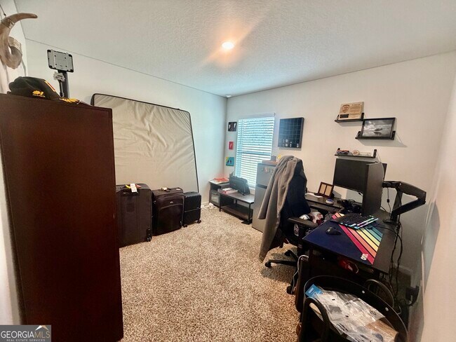 Building Photo - 90 Landing Blvd