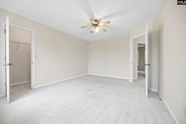 Building Photo - 109 Cotoneaster Dr
